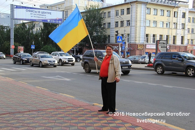 Як Новосибірськ вітав Україну з Днем незалежності (ФОТО, ВІДЕО) - фото 6