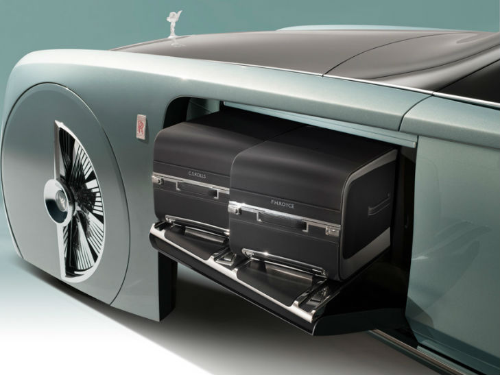Rolls-Royce представив перший "повністю фантастичний" електрокар - фото 2