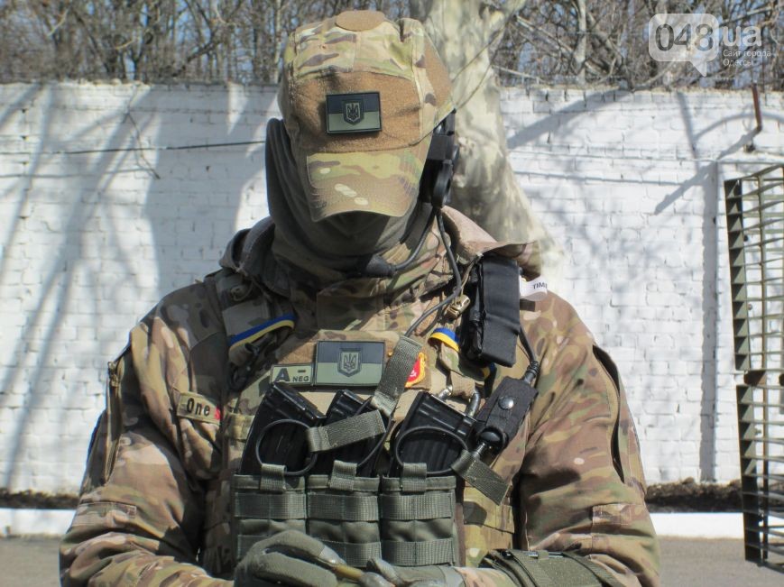 Нацгвардія в Одесі похвалилася військовою технікою та зброєю - фото 1