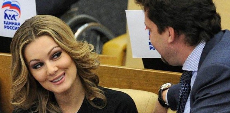 Як російські депутати розважаються у Державній Думі  - фото 9