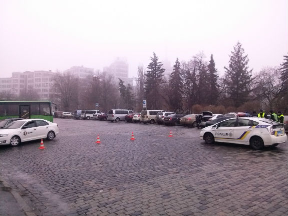 Як у Харкові поліція готує урочистості для Яценюка та Авакова - фото 1