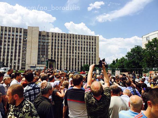Захарченко заборонив Суркову мітингувати в Донецьку - фото 2