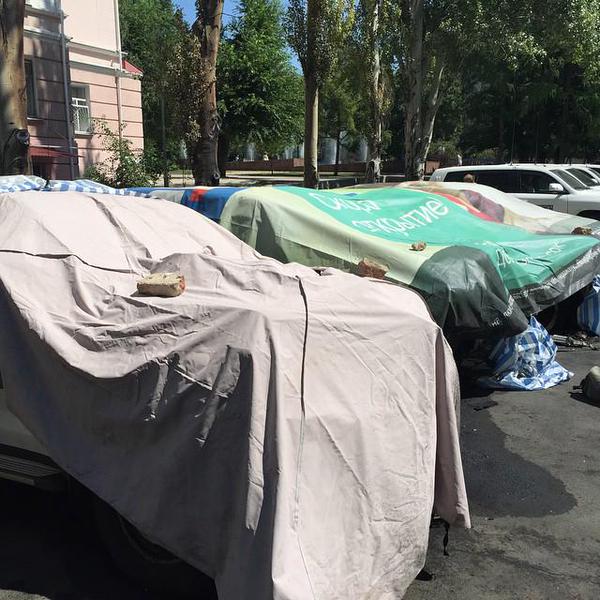 Що залишилось від автомобілів ОБСЄ після підпалу в Донецьку - фото 3