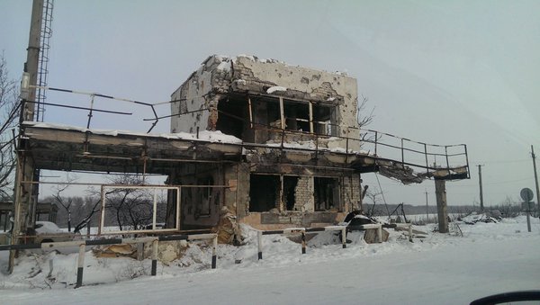 Як тепер виглядає захоплений КПП "Довжанський" на Луганщині (ФОТО) - фото 1