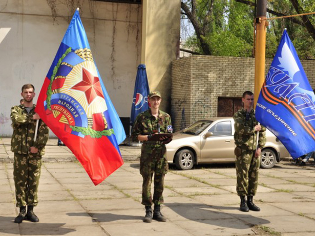 Підсумки тижня в "ЛНР": Торгівля людьми та відлов бойовиків у Росії - фото 25