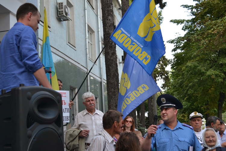 За бездіяльність міліції вінничани погрожують влаштувати Врадіївку-2 (ФОТОРЕПОРТАЖ) - фото 4