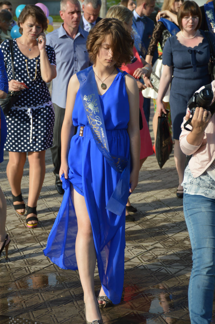Cєвєродонецьк-село-стайл: Як випускниці міста вразили своїм вбранням (ФОТО - фото 2