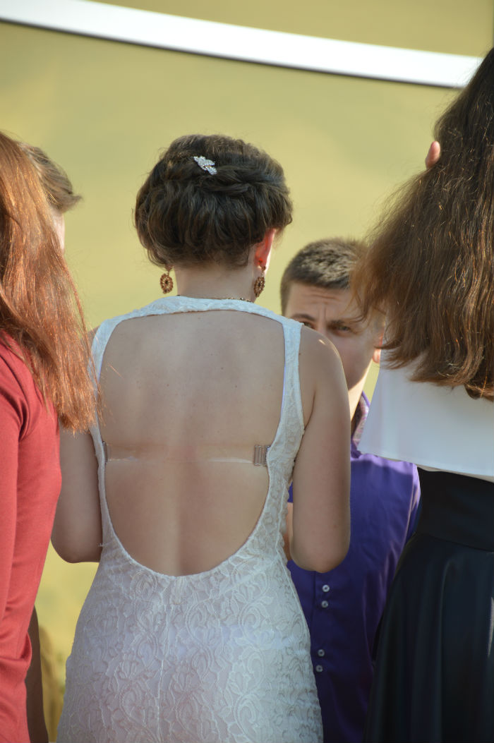 Cєвєродонецьк-село-стайл: Як випускниці міста вразили своїм вбранням (ФОТО - фото 19
