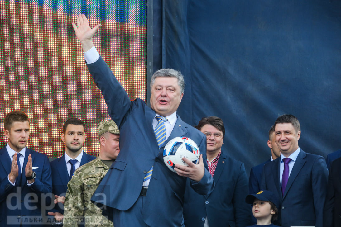 Як українці провели збірну на "Євро-2016" - фото 11