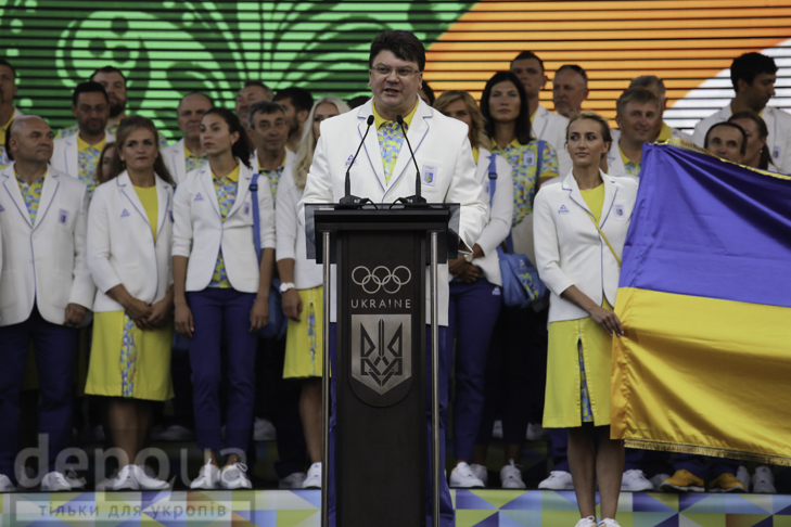 Як українських олімпійців проводжали до Бразилії - фото 11