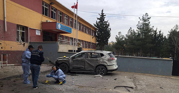 Наслідки влучення снаряду в турецьку школу - фото 3