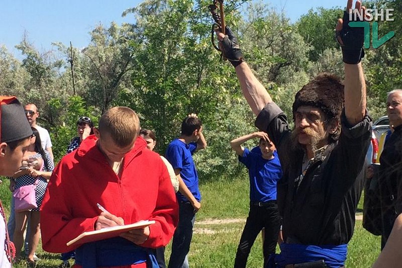Штовхач та сабельні бої: миколаївські козаки провели чемпіонат з військово-патріотичних ігор