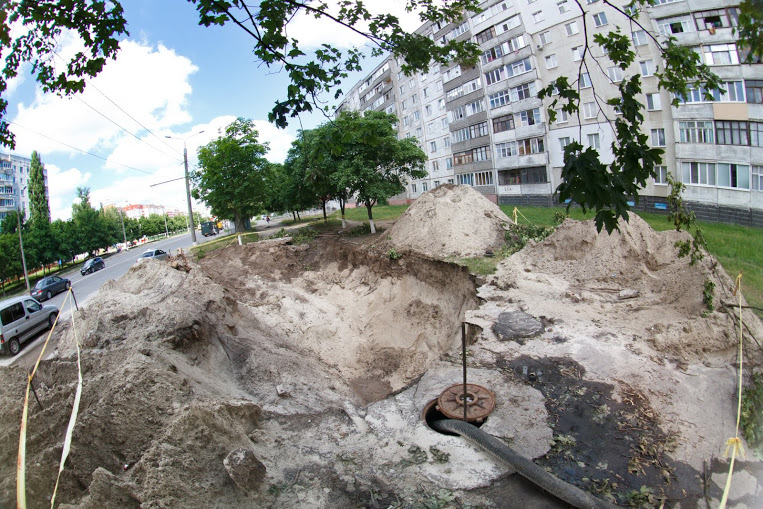 У кількох районах Сум тривають масштабні розкопки (ФОТОФАКТ) - фото 4