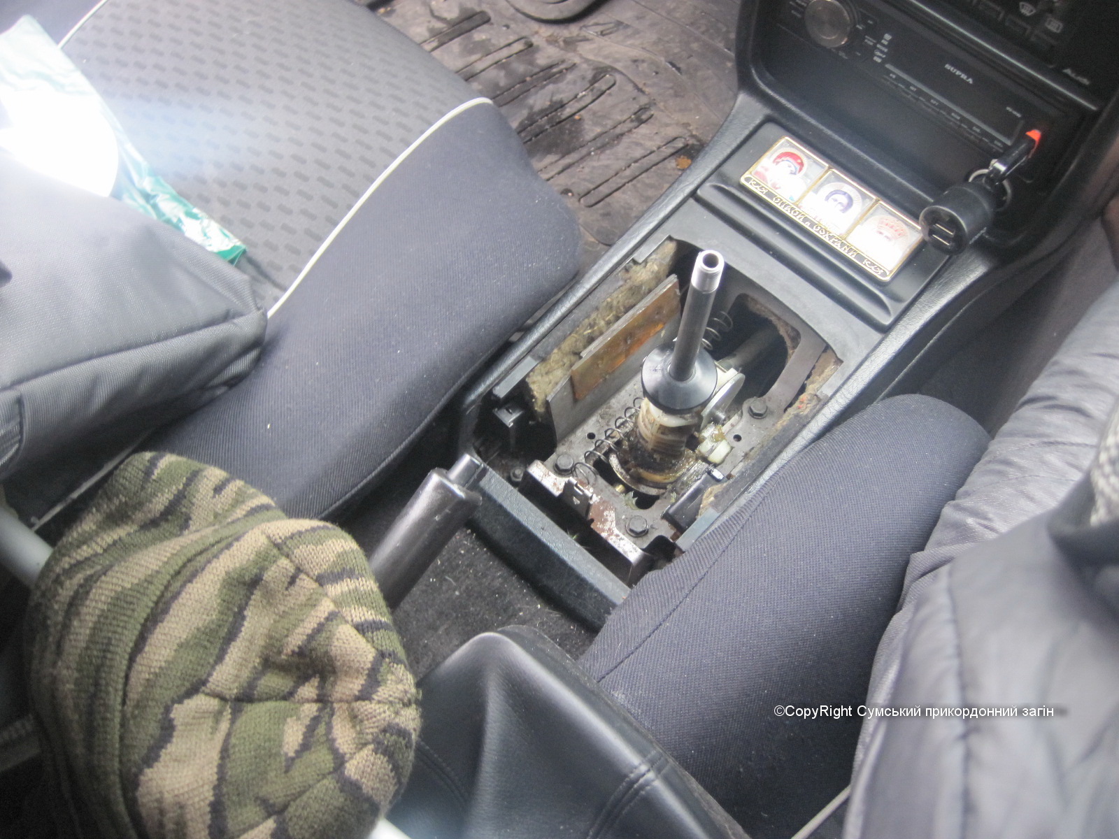 Українець намагався потрапити у Росію з пістолетом-"конструктором"  - фото 3