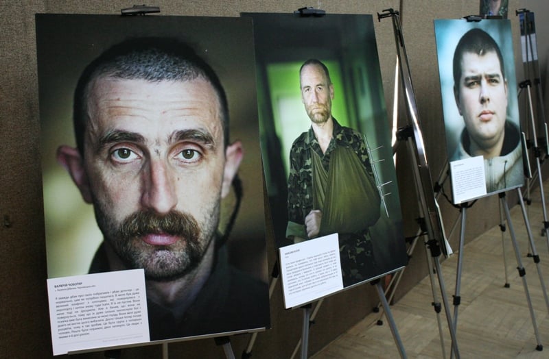 У запорізькому музеї відкрили виставку "Портрет солдата"