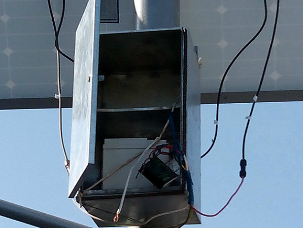 На Хмельниччині вкрали світлофор на сонячних батареях - фото 1
