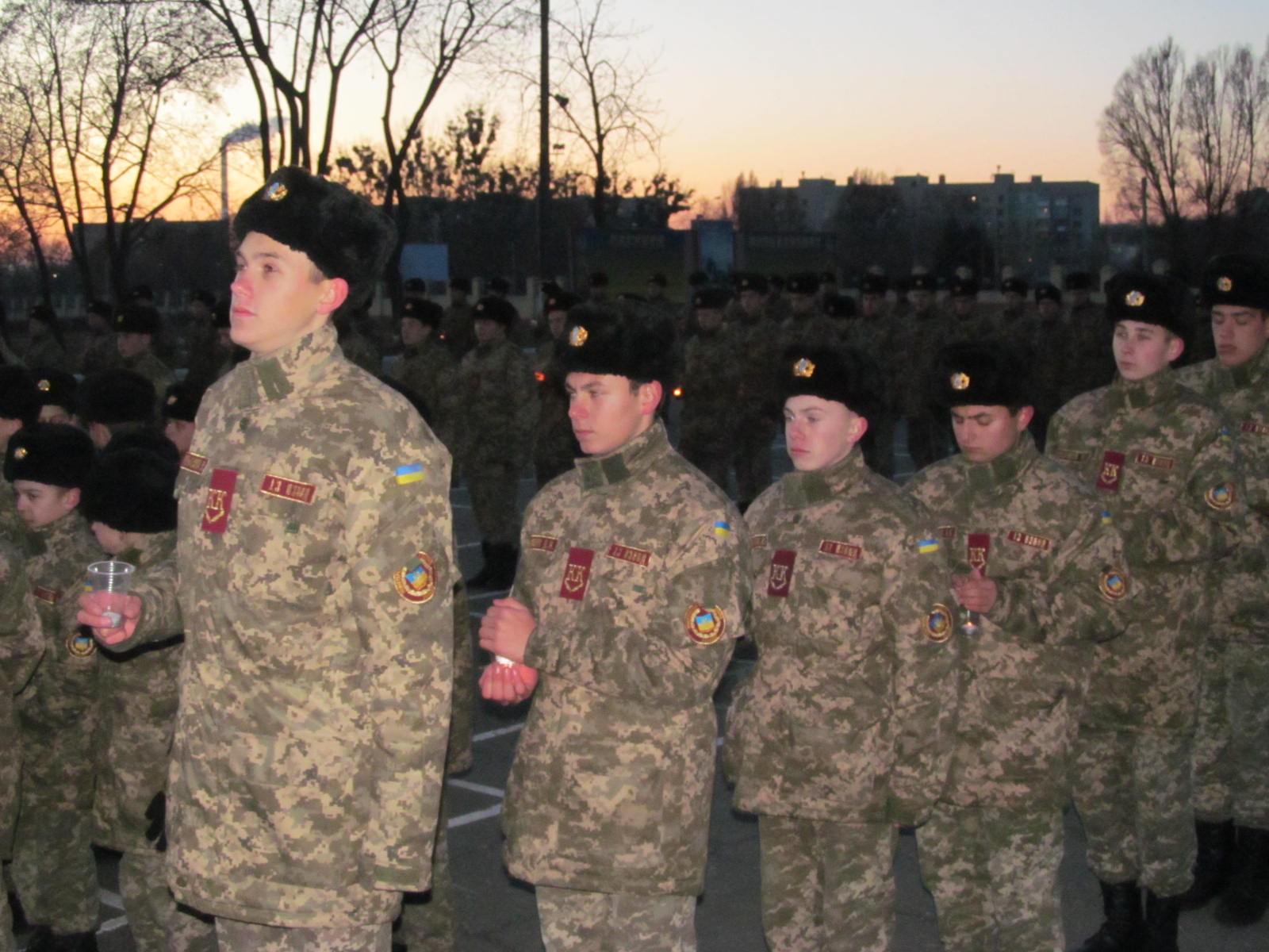 Харківські кадети згадали жертв голодоморів  - фото 2