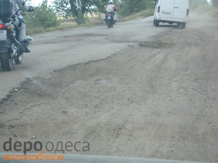 Як на Одещині зникають дороги, на яких міг би піаритись Саакашвілі (ФОТОРЕПОРТАЖ) - фото 26