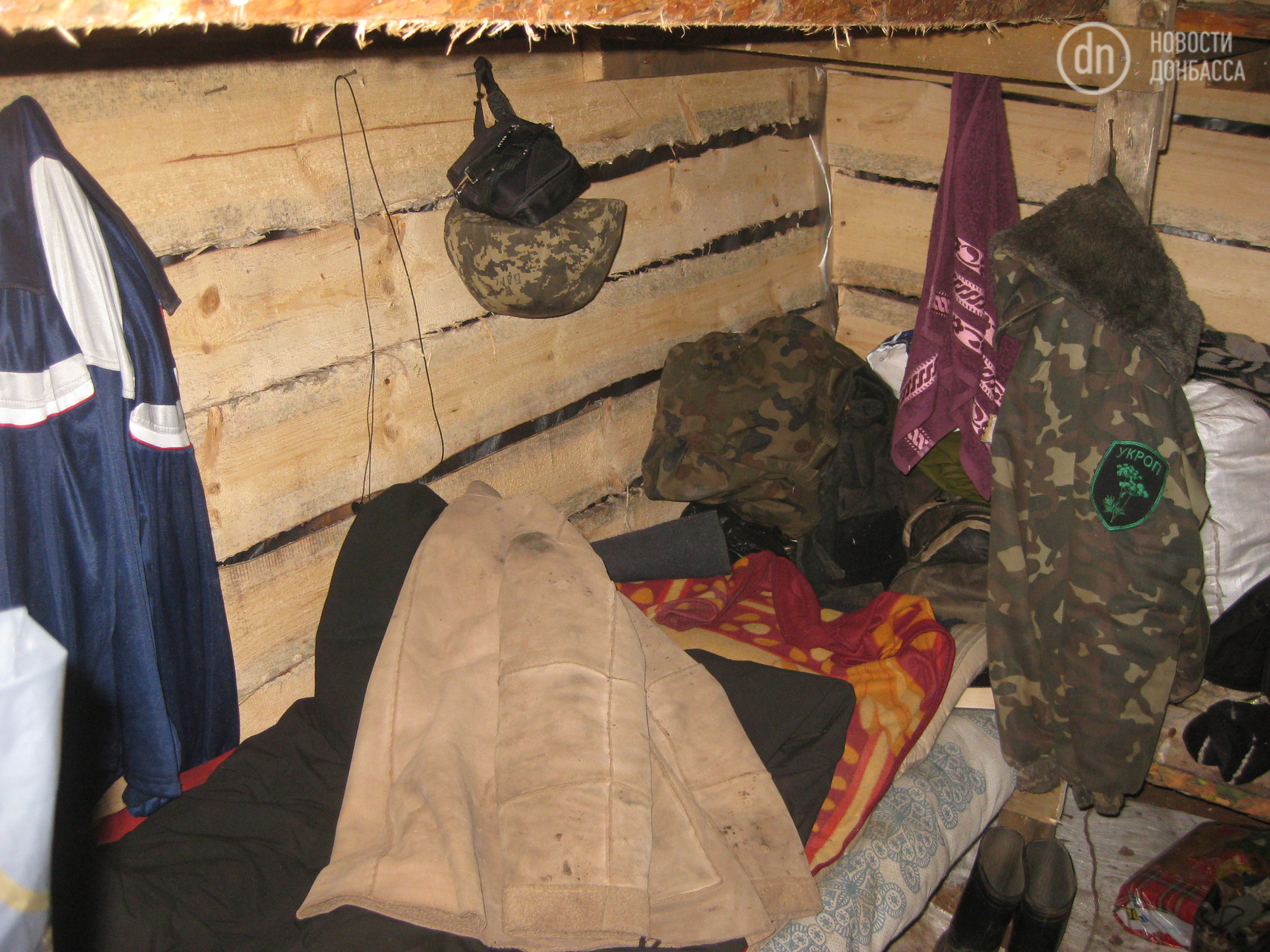В яких умовах боронять країну українські військові поблизу Горлівки (ФОТО) - фото 4