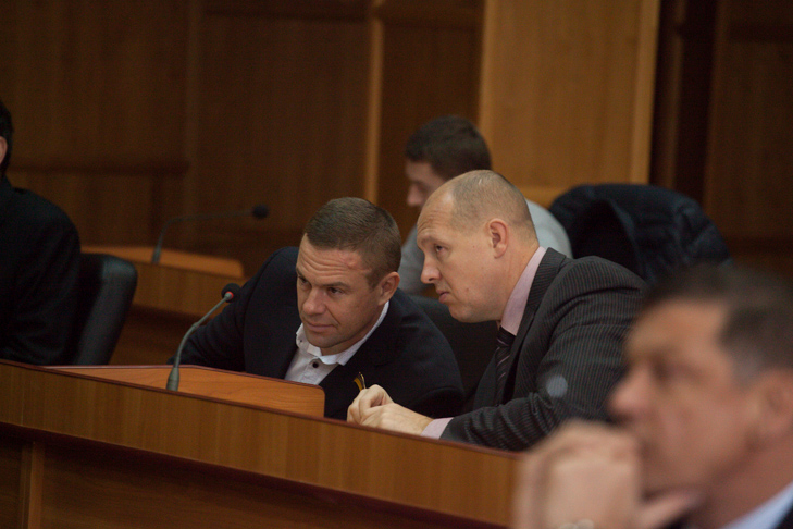 Живі фото: Як працюють ужгородські депутати без "поз" і "постановок" - фото 5