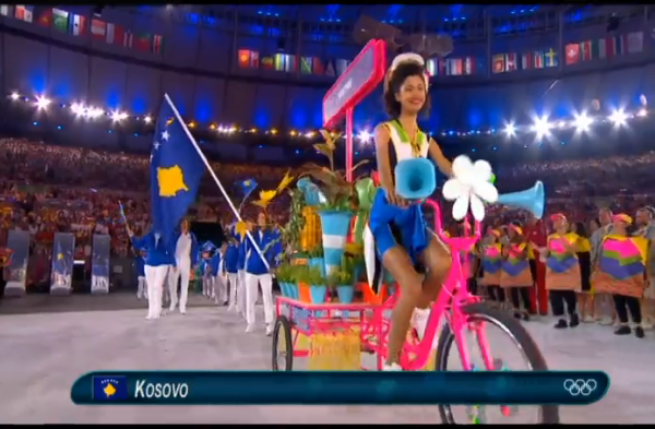 Як збірна Косово вперше виходила під прапором на Олімпіаді-2016 - фото 1 Як збірна Косово вперше виходила під прапором на Олімпіаді-2016 - фото 1