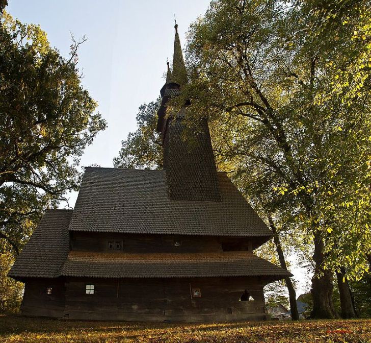 Золотий церковний чотирикутник Закарпаття: Подорож до унікальної готики - фото 7