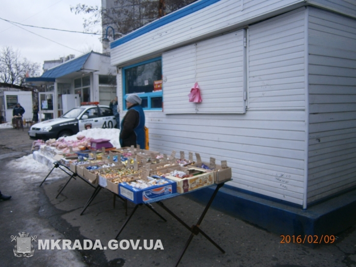 У Миколаєві продовжують боротися зі стихійною торгівлею - фото 1