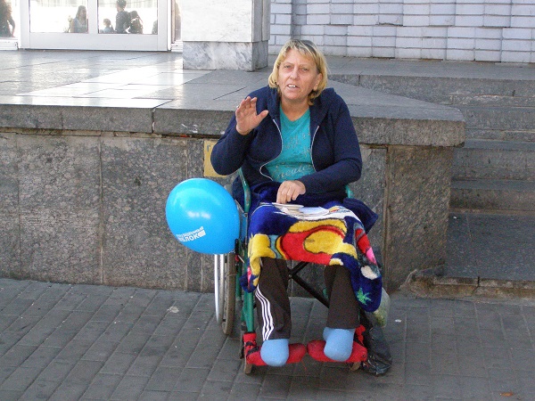 У Дніпропетровську на День міста політики піарились с землі, повітря та води - фото 2