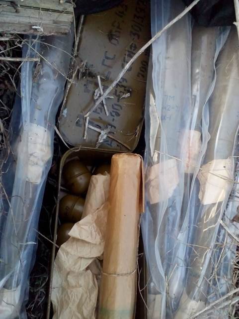 У Сєверодонецьку СБУ викрила схованку з боєприпасами - фото 2