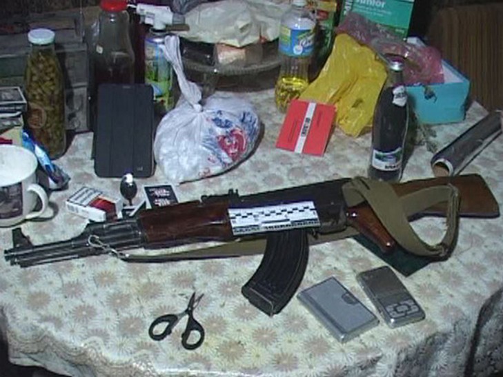 Правоохоронці викрили на Одещині озброєного наркоторгівця - фото 2