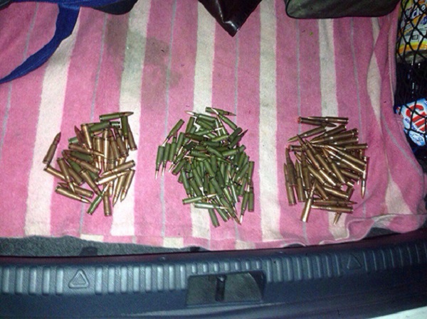У центрі Дніпропетровська міліція знайшла у дамській сумочці арсенал боєприпасів - фото 1
