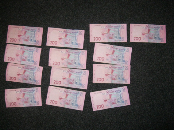 Під вивіскою державної лотереї на Сумщині працювало нелегальне "казино" - фото 3