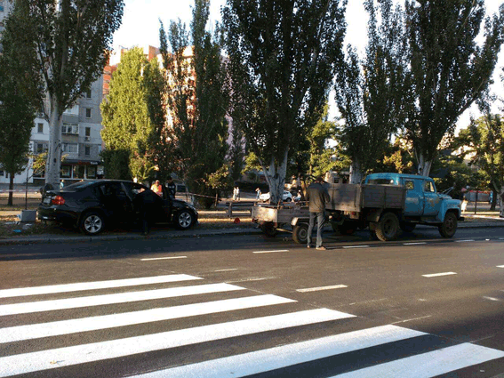 У Миколаєві BMW насмерть збив чотирьох дорожників