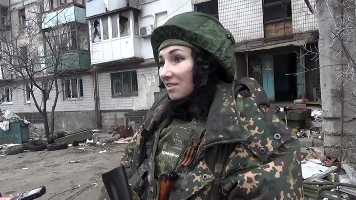 Підсумки тижня "ЛНР": жінки-снайпери, "російське" ОБСЄ та переслідування протестантів - фото 2