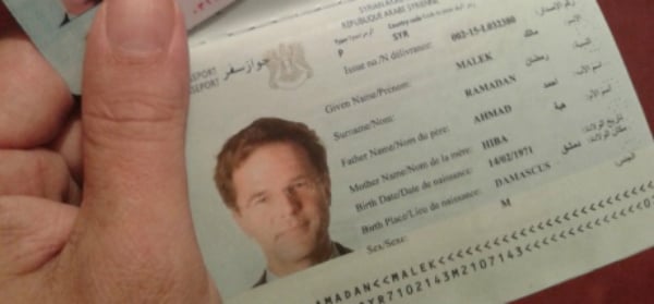 Голандський журналіст за 750 євро купив сирійський паспорт на ім'я прем'єра - фото 1