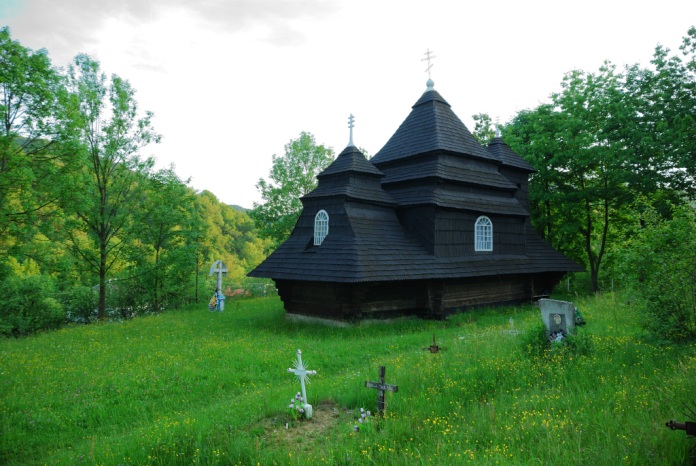 Унікальні пам’ятки: дерев’яні церкви Закарпаття охороняє весь світ - фото 1