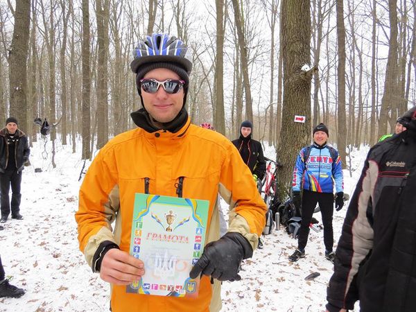 Вінничани влаштували зимову велогонку  - фото 3