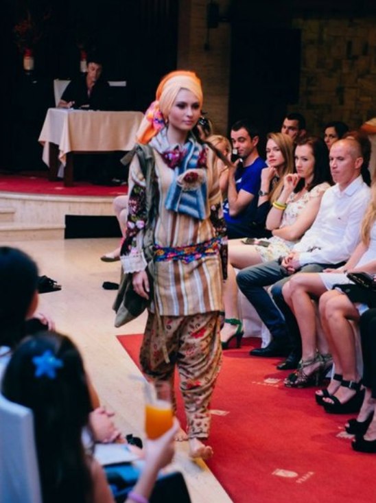 Епатажна ужгородська дизайнерка представила колекцію на тижні моди у Словаччині - фото 5