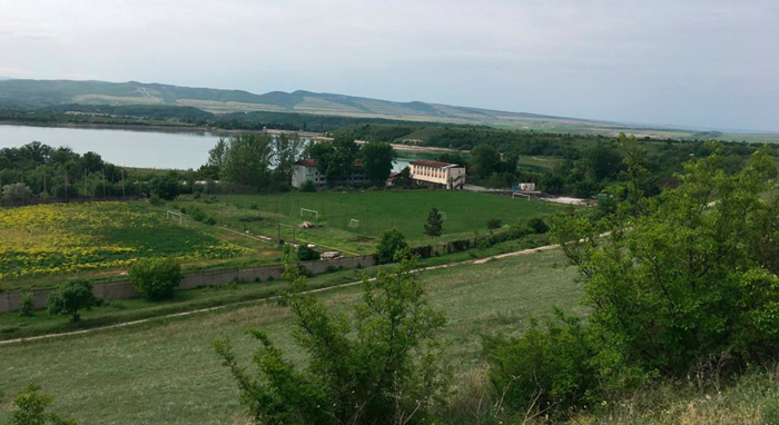 Як зараз виглядає розграбована база "Таврії" в Криму - фото 2
