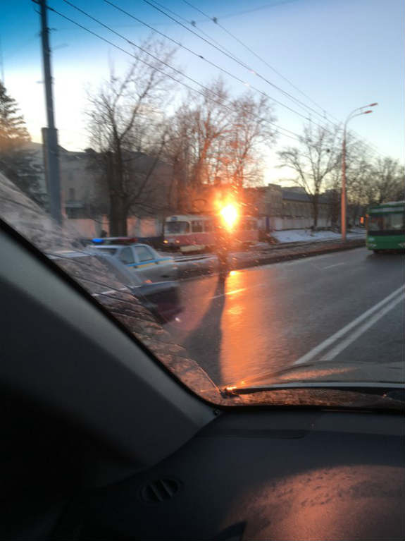 У Харкові на ходу загорівся трамвай - фото 2