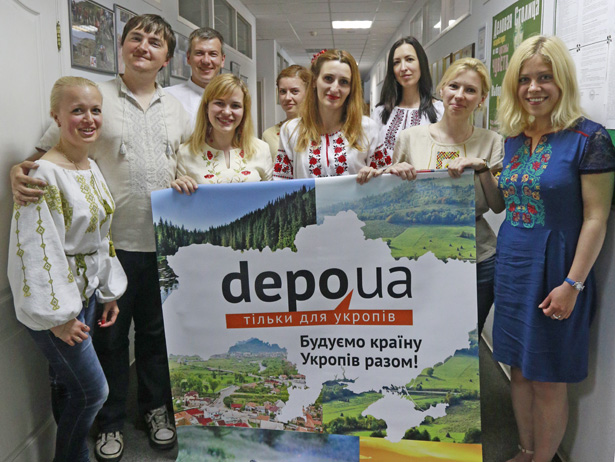 Журналісти depo.ua прийшли на роботу у вишиванках - фото 2