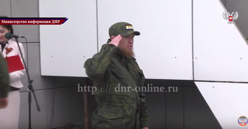 Захарченко роздавав у Донецьку квартири: перепало й Моторолі (ФОТО) - фото 5