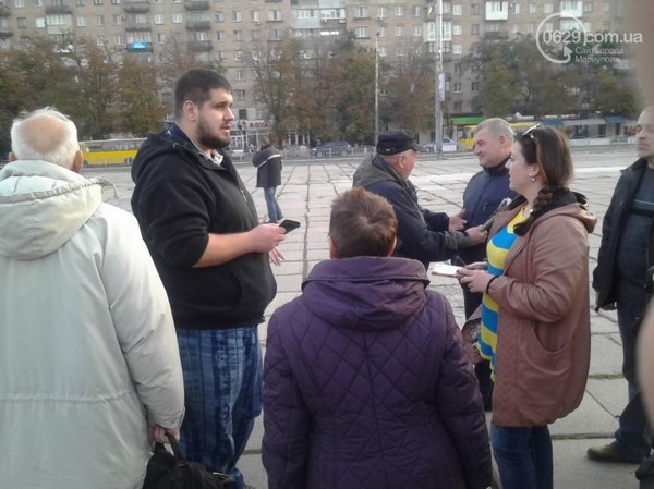 Маріупольці поїхали протестувати до Києва - фото 2
