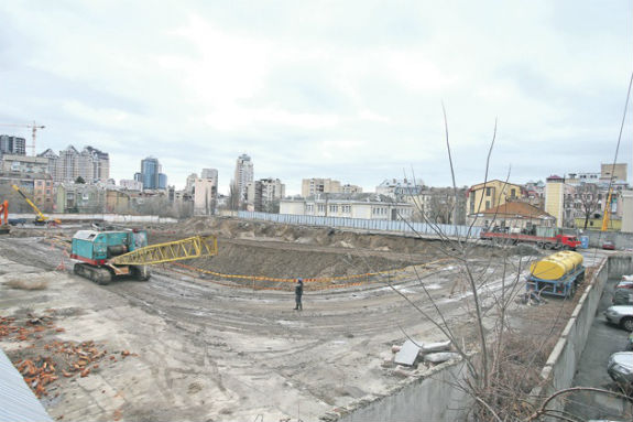 На місці зруйновного Сінного ринку з'явиться житловий комплекс з бомбосховищем - фото 3