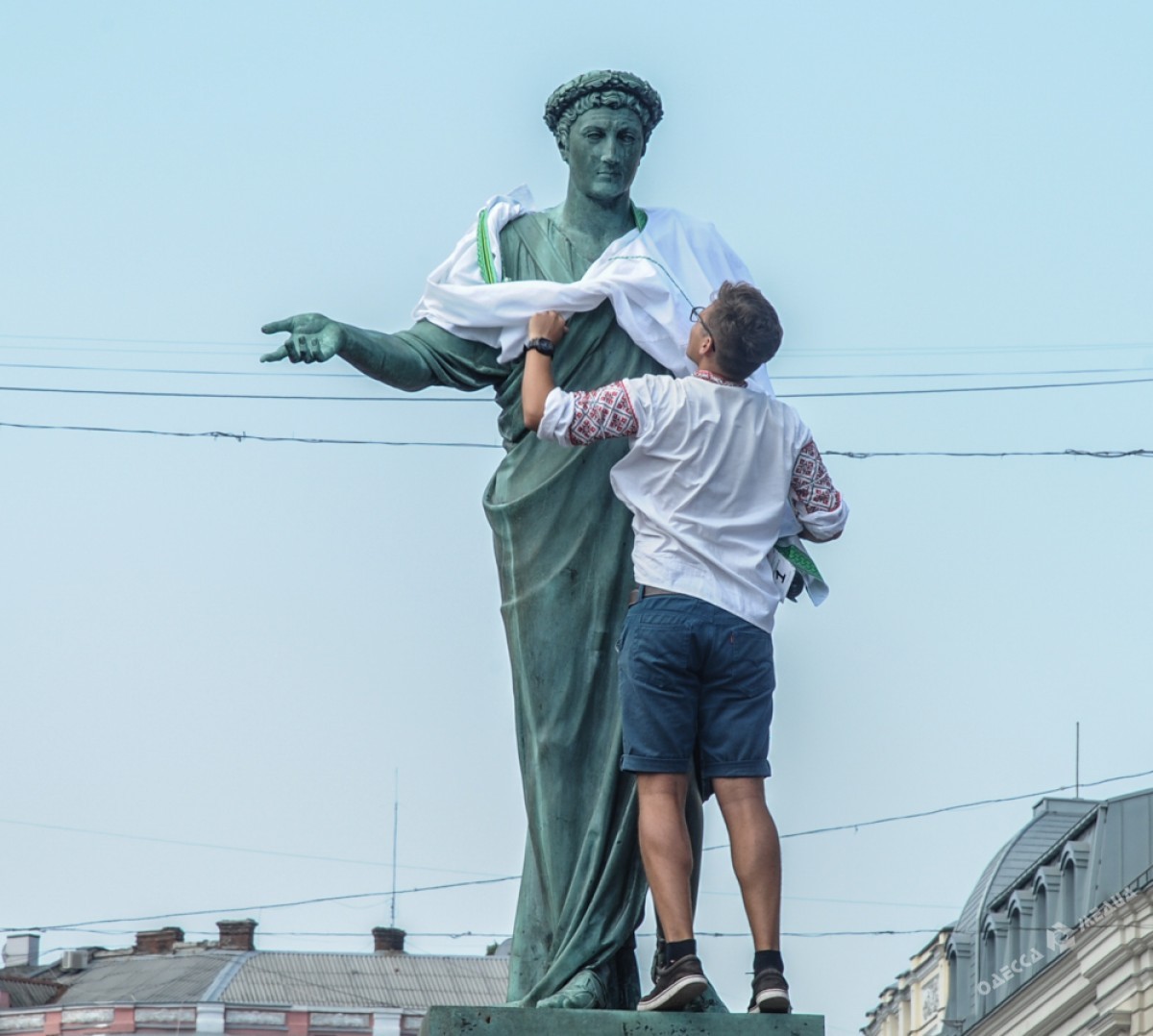 Одесити побили власний "вишиванковий" рекорд - фото 1