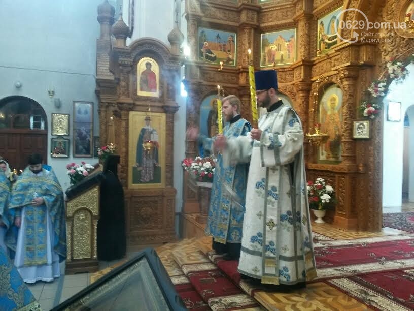 Як митрополит Московського патріархату з Донецька святкував свій ювілей в Україні (ФОТО) - фото 3