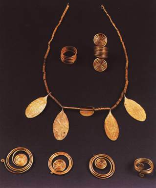 У Вінниці зберігаються золоті прикраси, яким 3,5 тисячі років та золото Сарматських царів - фото 2