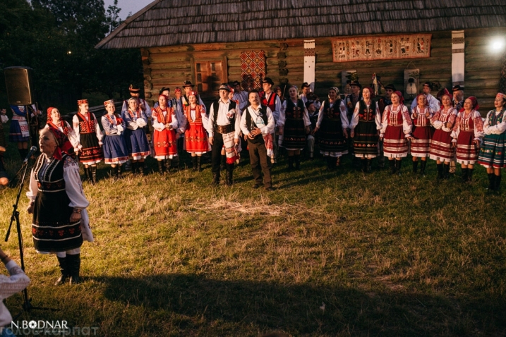 В Ужгороді відтворили закарпатське весілля, яким воно було 100 років тому - фото 7