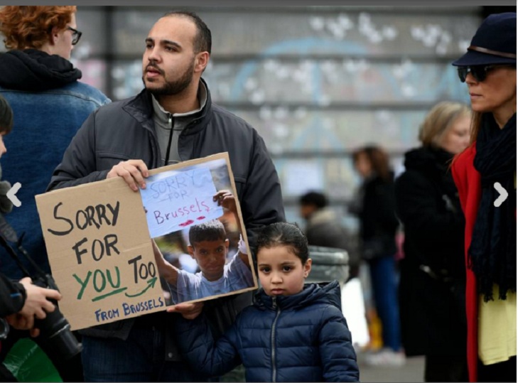 Брюссельці відповіли на акцію біженців:" Нам також вас шкода" - фото 1