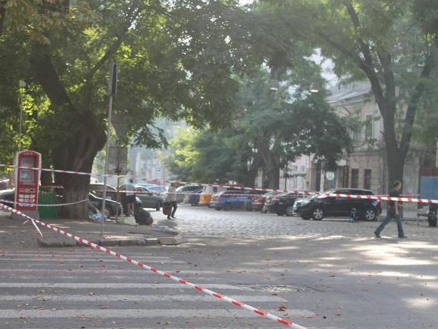 Вибух біля управління СБУ в Одесі кваліфікують як теракт - фото 3